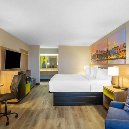 Days Inn By Wyndham Minot Exterior foto